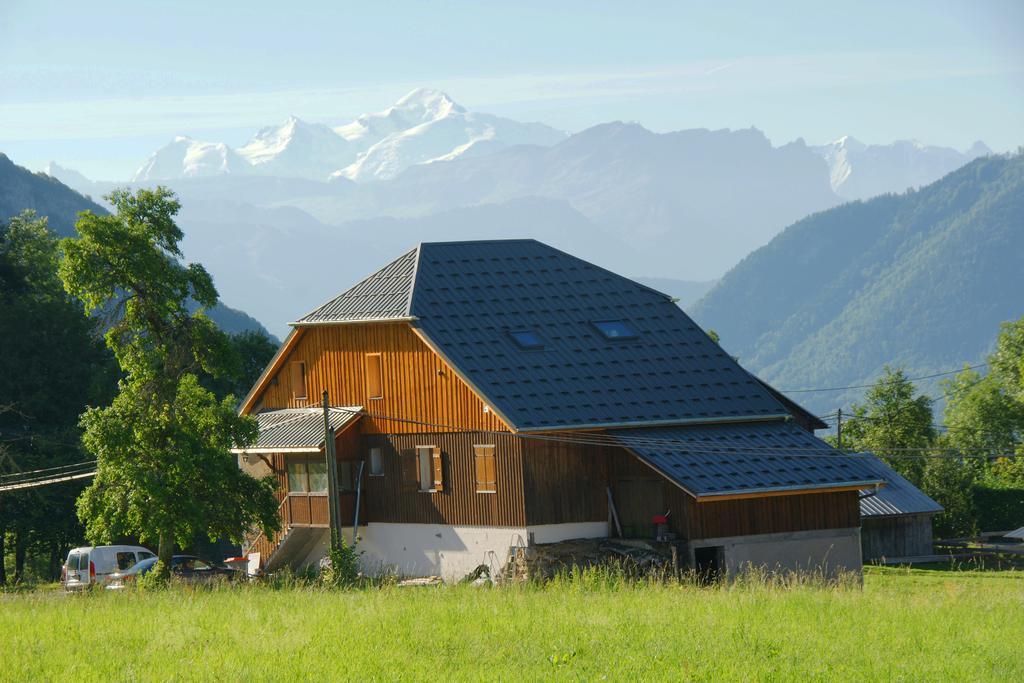 Les Paddocks Du Mont Blanc Hotell Mieussy Eksteriør bilde